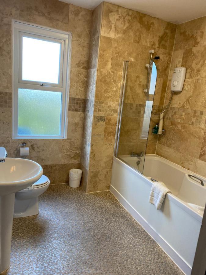 The Kingswood Guest House - Adult Only Weymouth Dış mekan fotoğraf