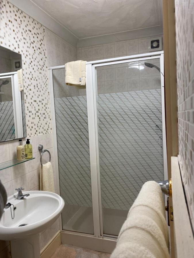 The Kingswood Guest House - Adult Only Weymouth Dış mekan fotoğraf